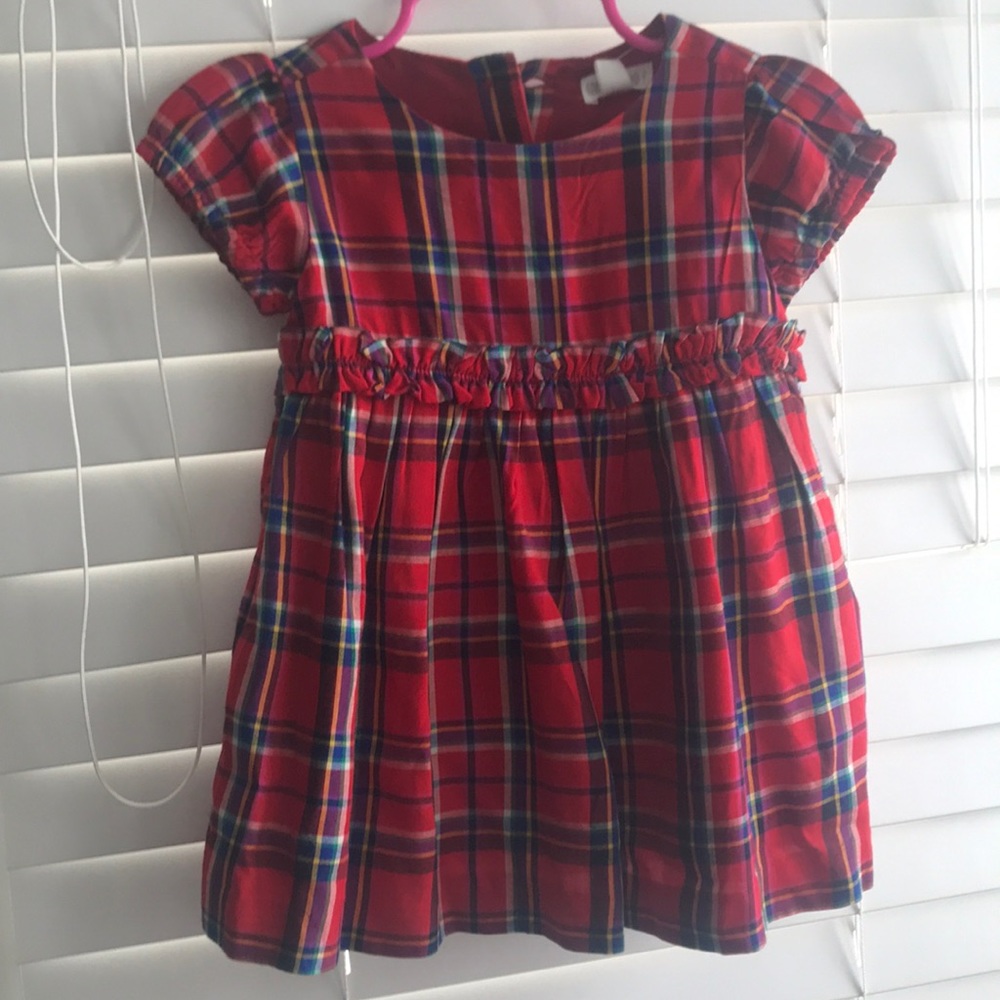 Adorable plaid dress!